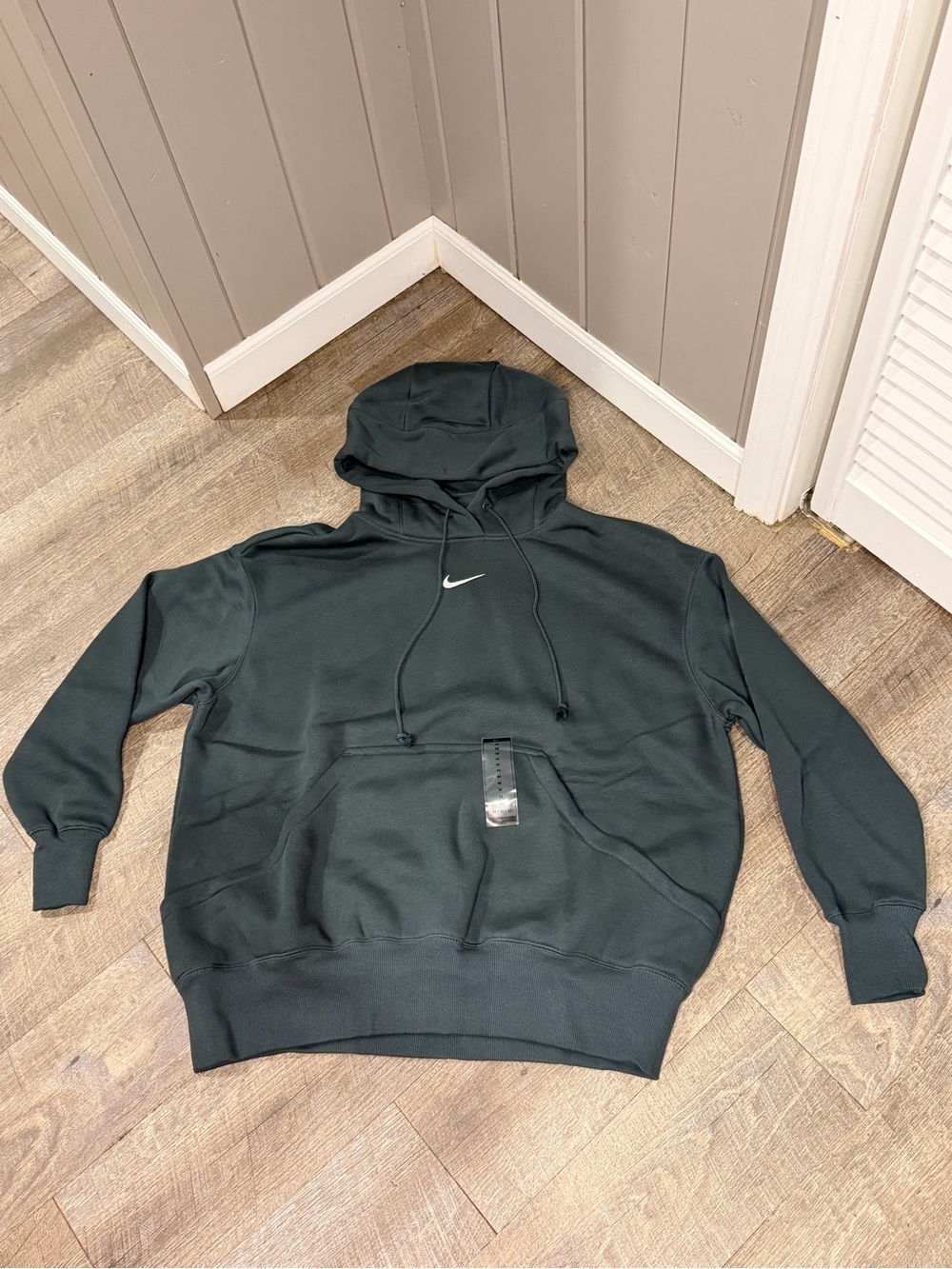 NIKE Sportswear Phoenix Fleece Womens Oversized Hoodie Size Medium in Dk Green